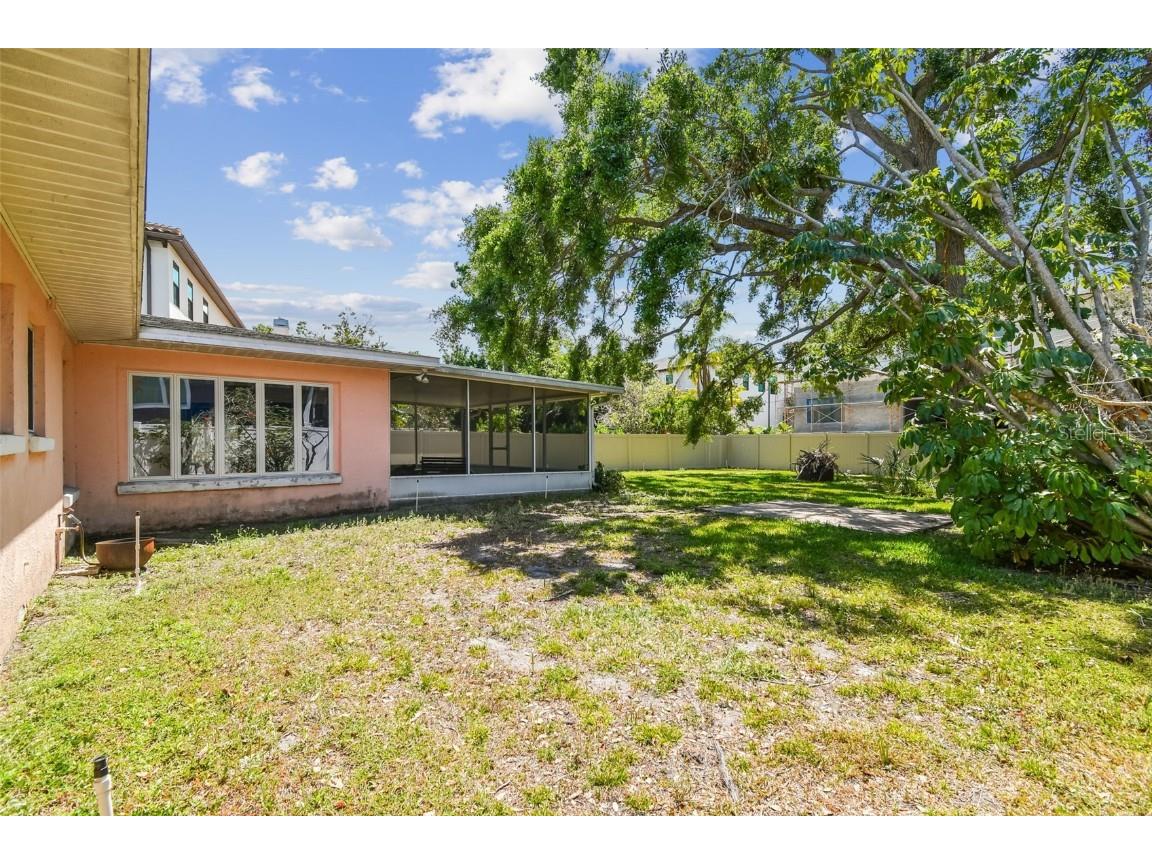 2607 S Bryant Circle Tampa FL 33629 TB8370198 image14