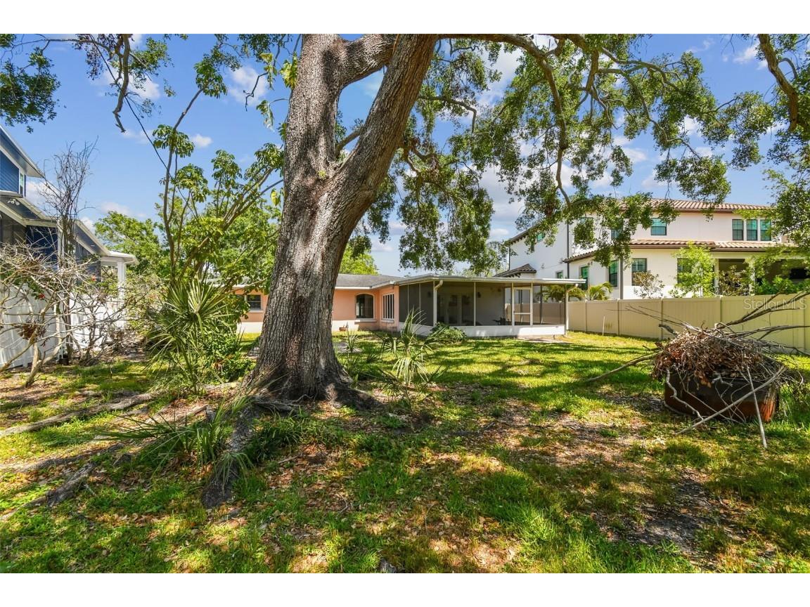 2607 S Bryant Circle Tampa FL 33629 TB8370198 image15