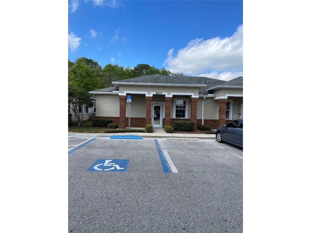 2607 Windguard Circle #101 Wesley Chapel FL 33544 T3433660 image1