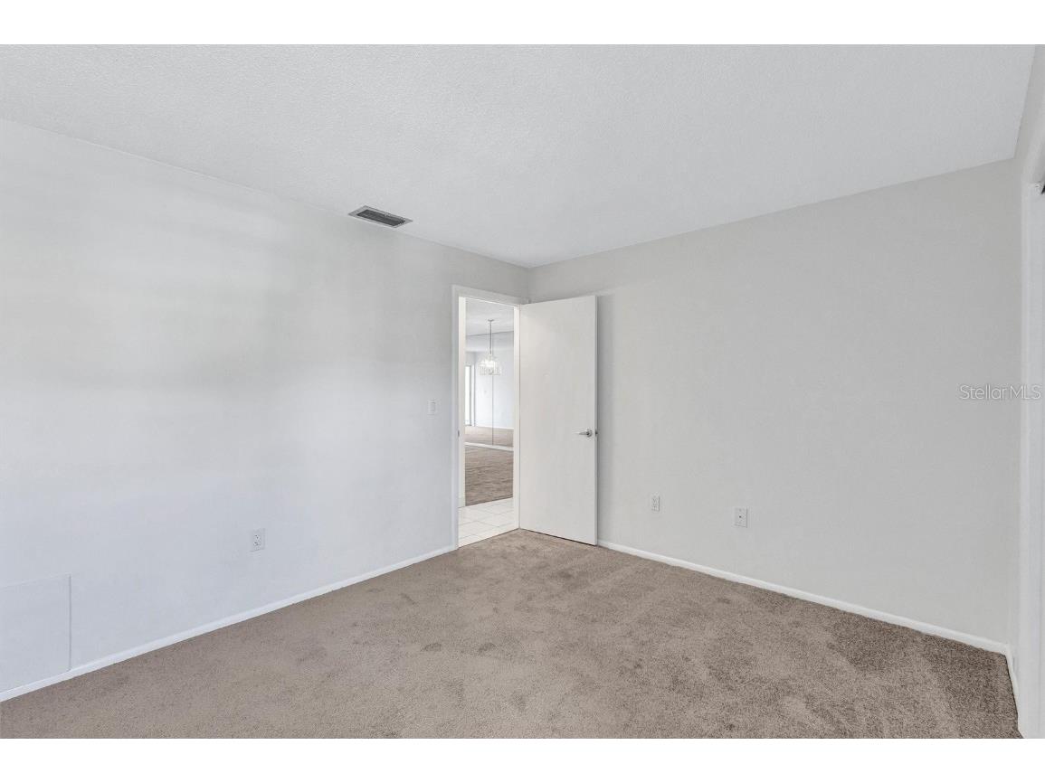 2607 Woodgate Lane #K9 Sarasota FL 34231 A4663674 image11