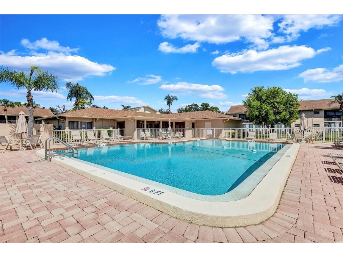 2607 Woodgate Lane #K9 Sarasota FL 34231 A4663674 image30