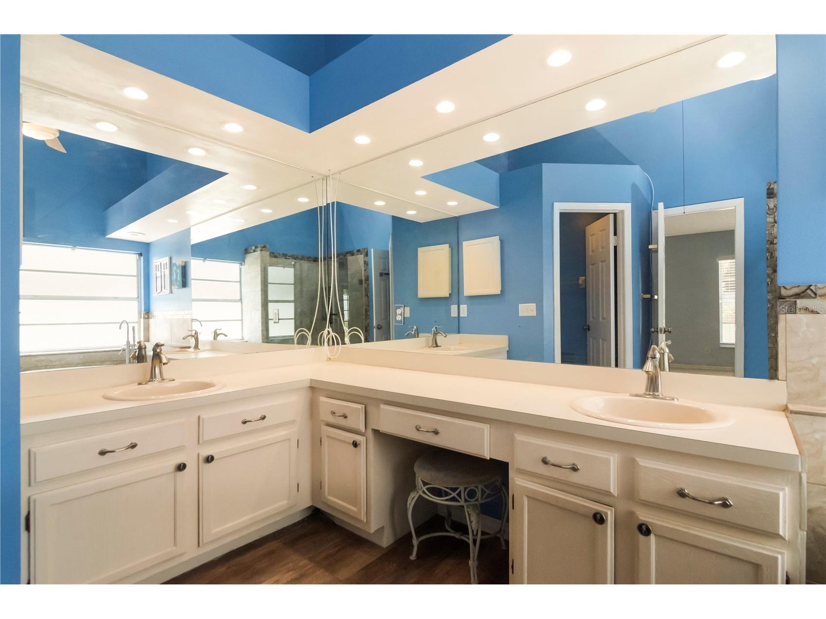 2608 Berryvine Place Valrico FL 33596 TB8529376 image22