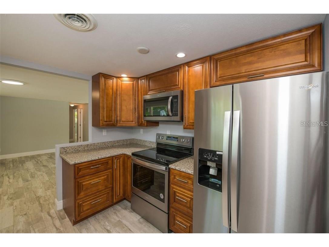 2608 Browning Street Sarasota FL 34237 A4667698 image11