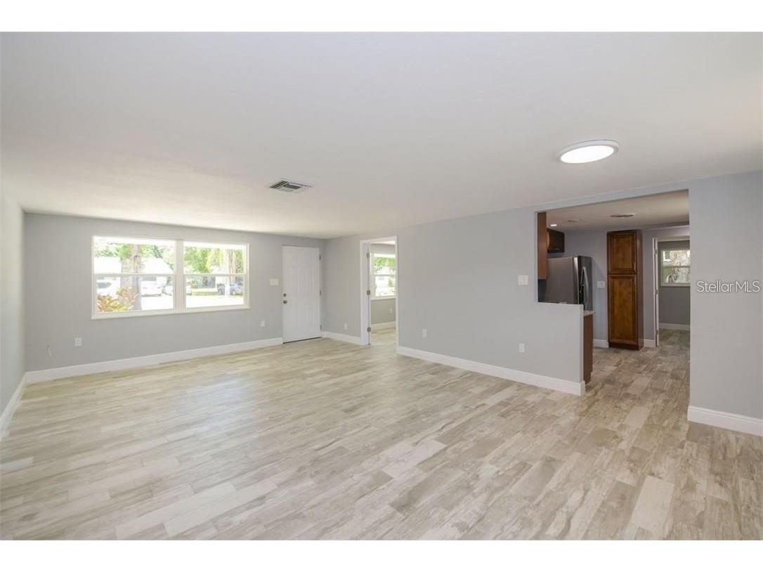 2608 Browning Street Sarasota FL 34237 A4667698 image7