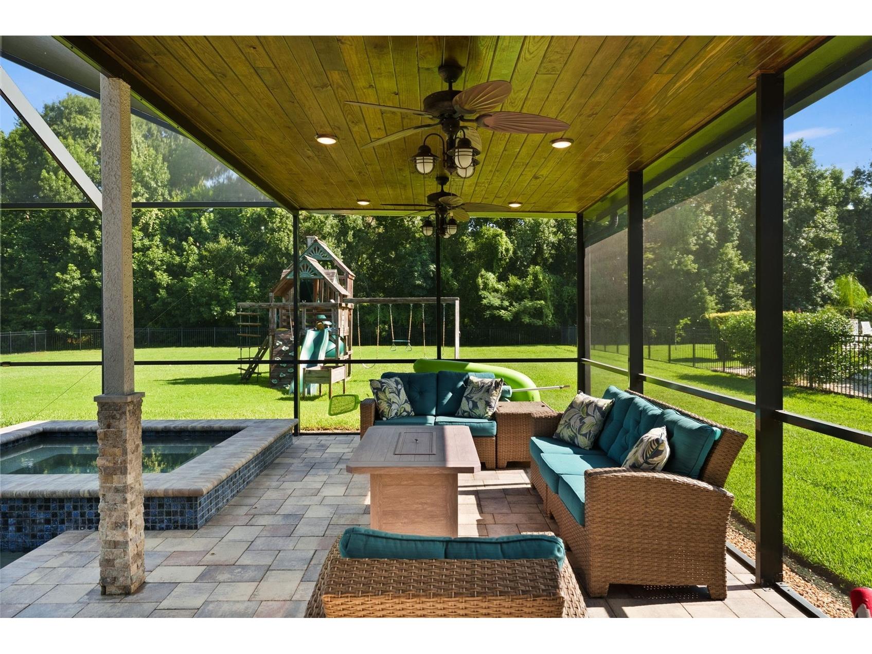 2608 Meadow Grange Lane Lutz FL 33559 TB8526020 image60