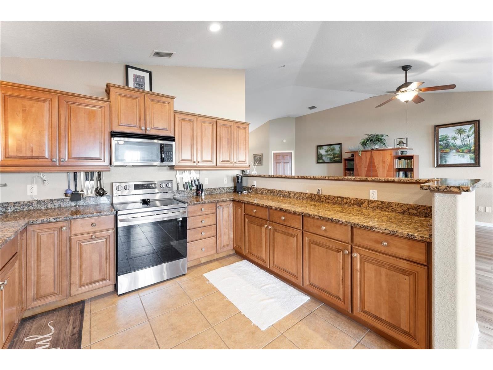 2608 Pine Needle Drive Sebring FL 33875 - LAKE JOSEPHINE TB8515243 image15