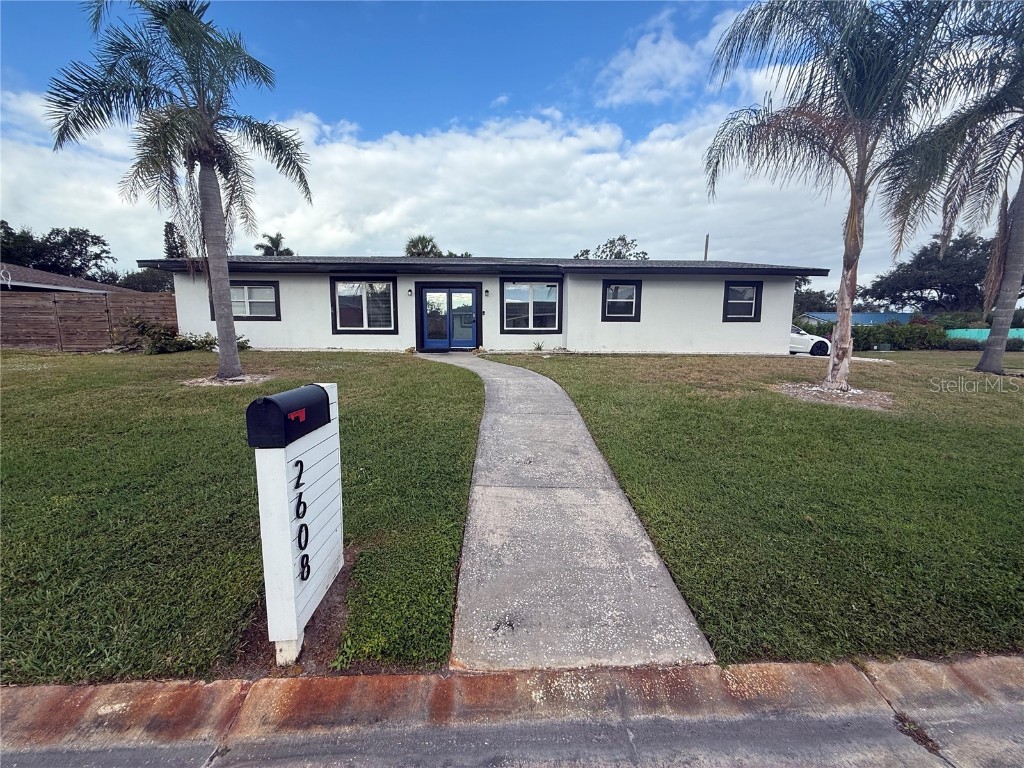 2608 Sheridan Drive Sarasota FL 34239 A4673265 image1