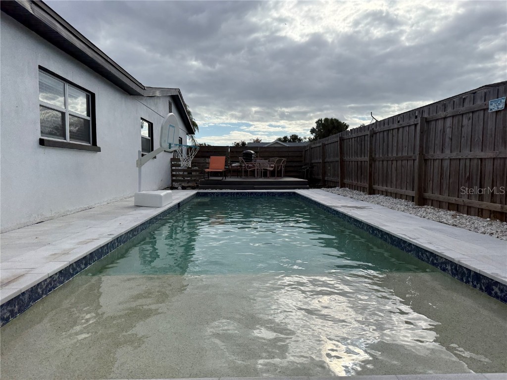 2608 Sheridan Drive Sarasota FL 34239 A4673265 image17