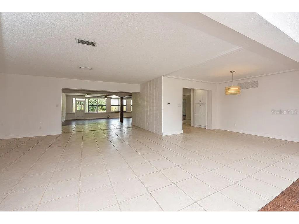 2608 Sheridan Drive Sarasota FL 34239 A4673265 image4