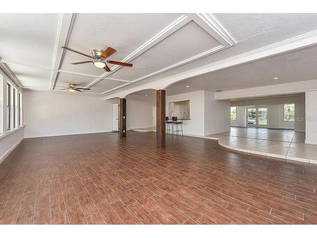 2608 Sheridan Drive Sarasota FL 34239 A4673265 image7