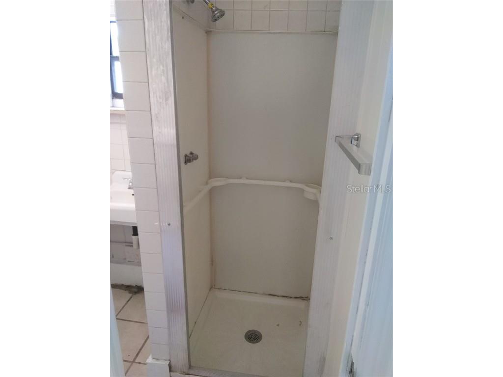 2609 4th Street S #2 Saint Petersburg FL 33705 TB8419170 image11