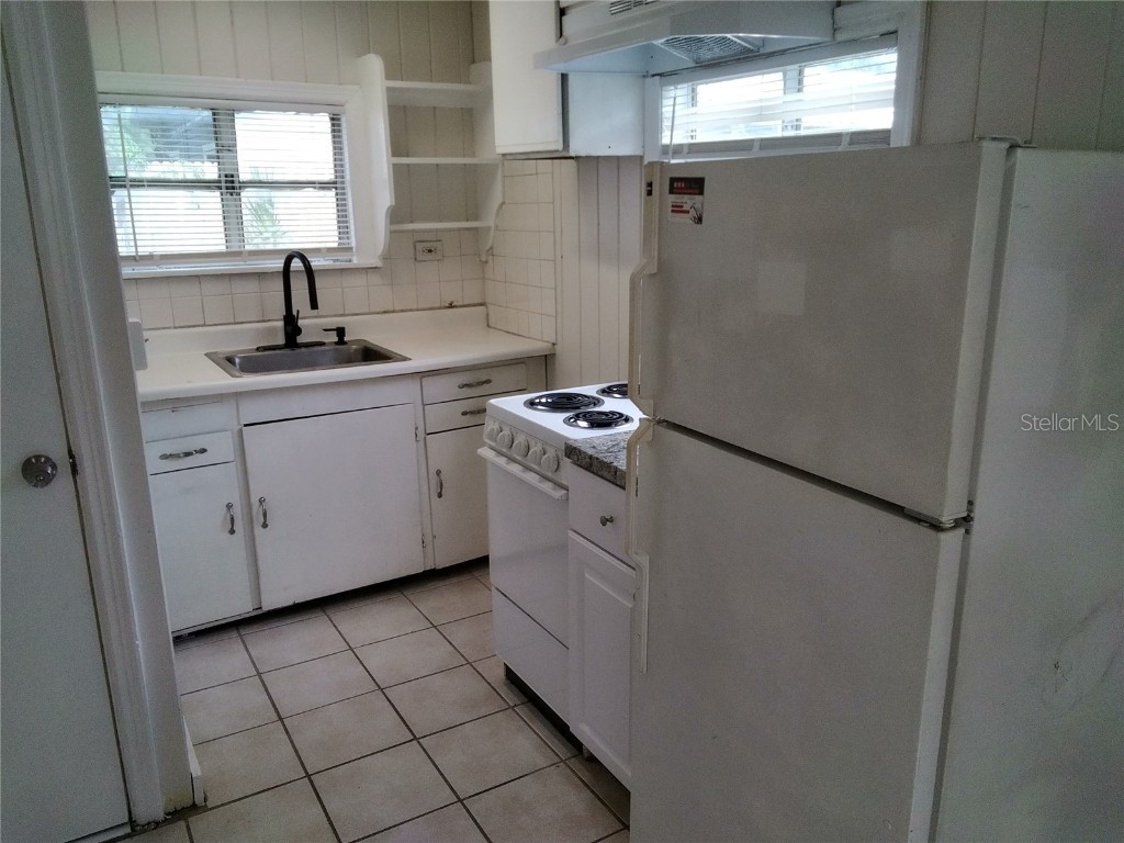 2609 4th Street S #2 Saint Petersburg FL 33705 TB8419170 image6