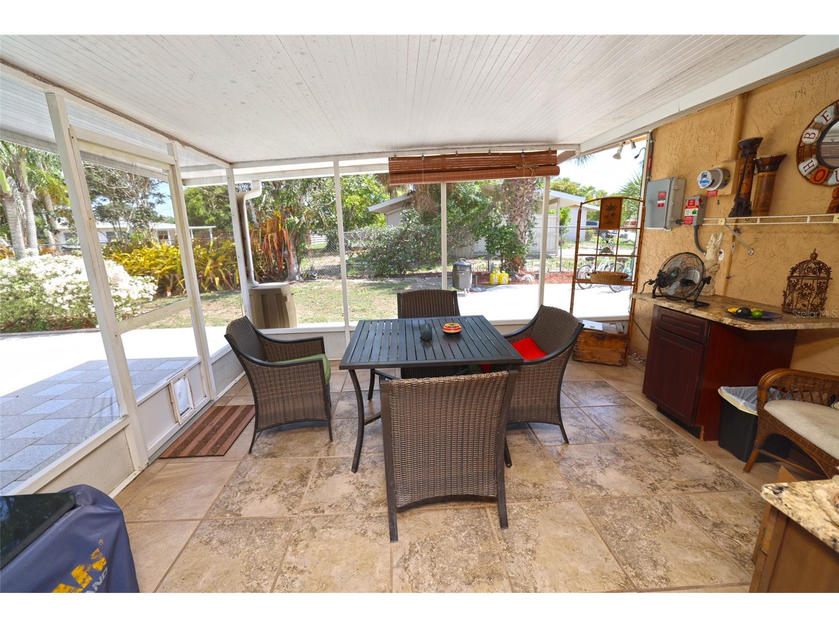 2609 Darwin Avenue Sarasota FL 34239 A4695205 image12