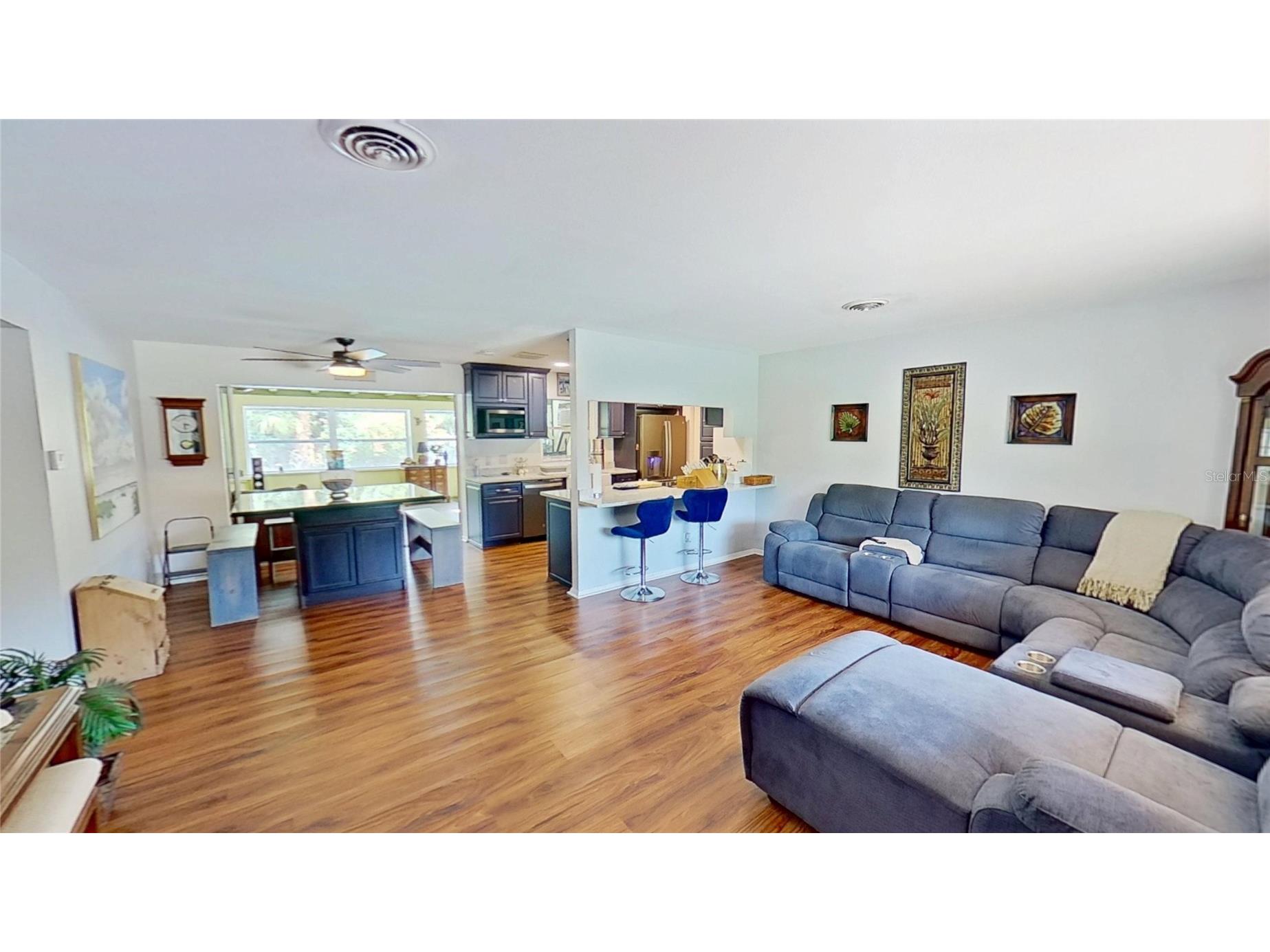 2609 Darwin Avenue Sarasota FL 34239 A4695205 image2
