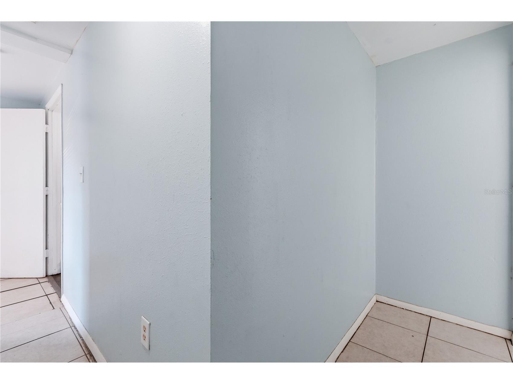2609 E 28th Avenue Tampa FL 33605 TB8510569 image7