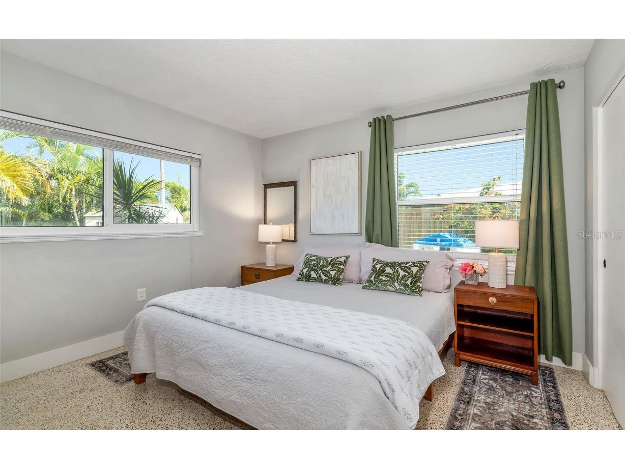 2609 Hibiscus Street Sarasota FL 34239 A4667289 image21