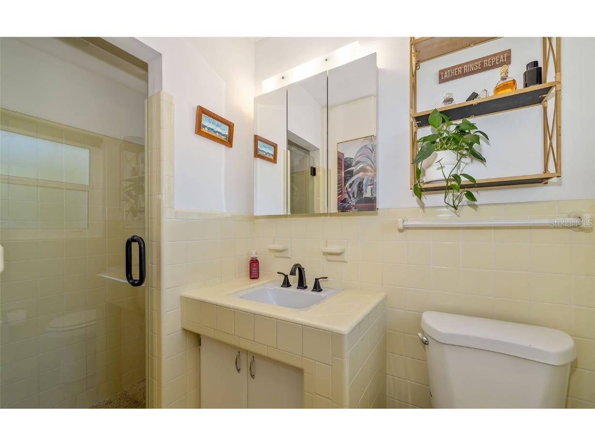 2609 Hibiscus Street Sarasota FL 34239 A4667289 image23