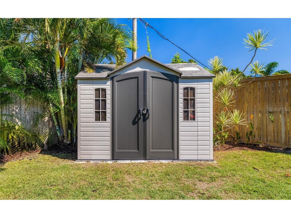 2609 Hibiscus Street Sarasota FL 34239 A4667289 image32