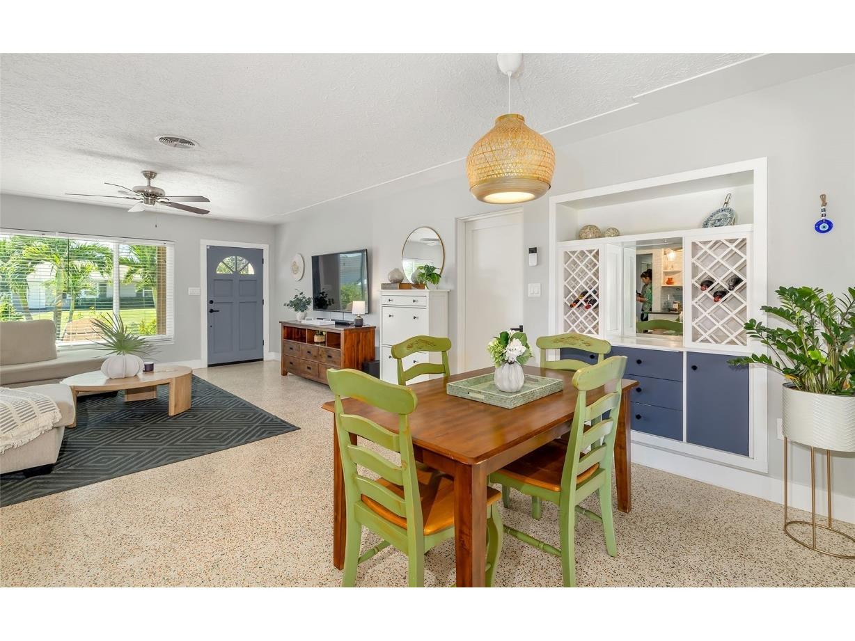 2609 Hibiscus Street Sarasota FL 34239 A4667289 image9