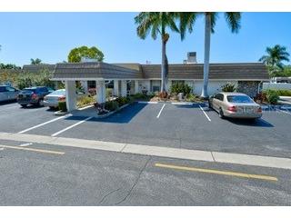 2609 Riverbluff Parkway #146 Sarasota FL 34231 A4627640 image42