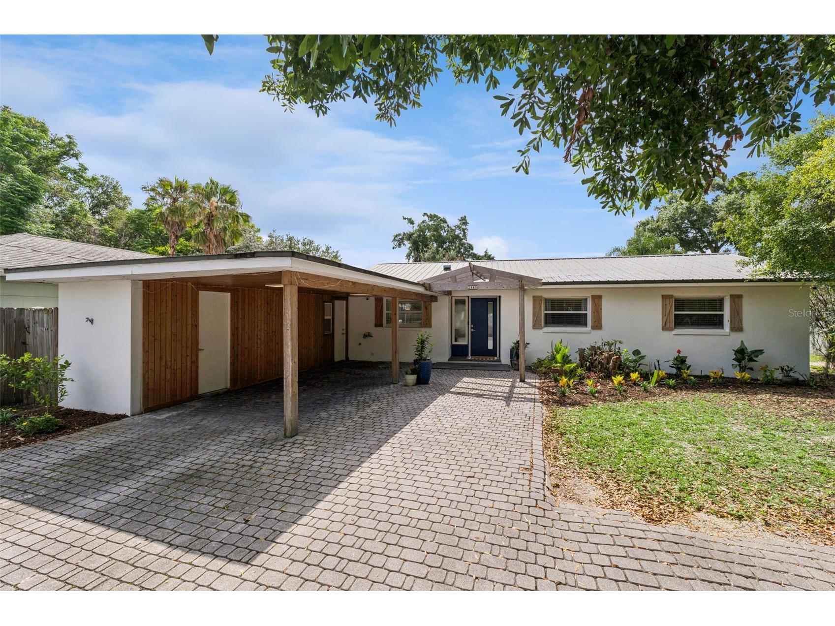 2609 S Crystal Lake Drive Orlando FL 32806 - Bass Lake O6413658 image1