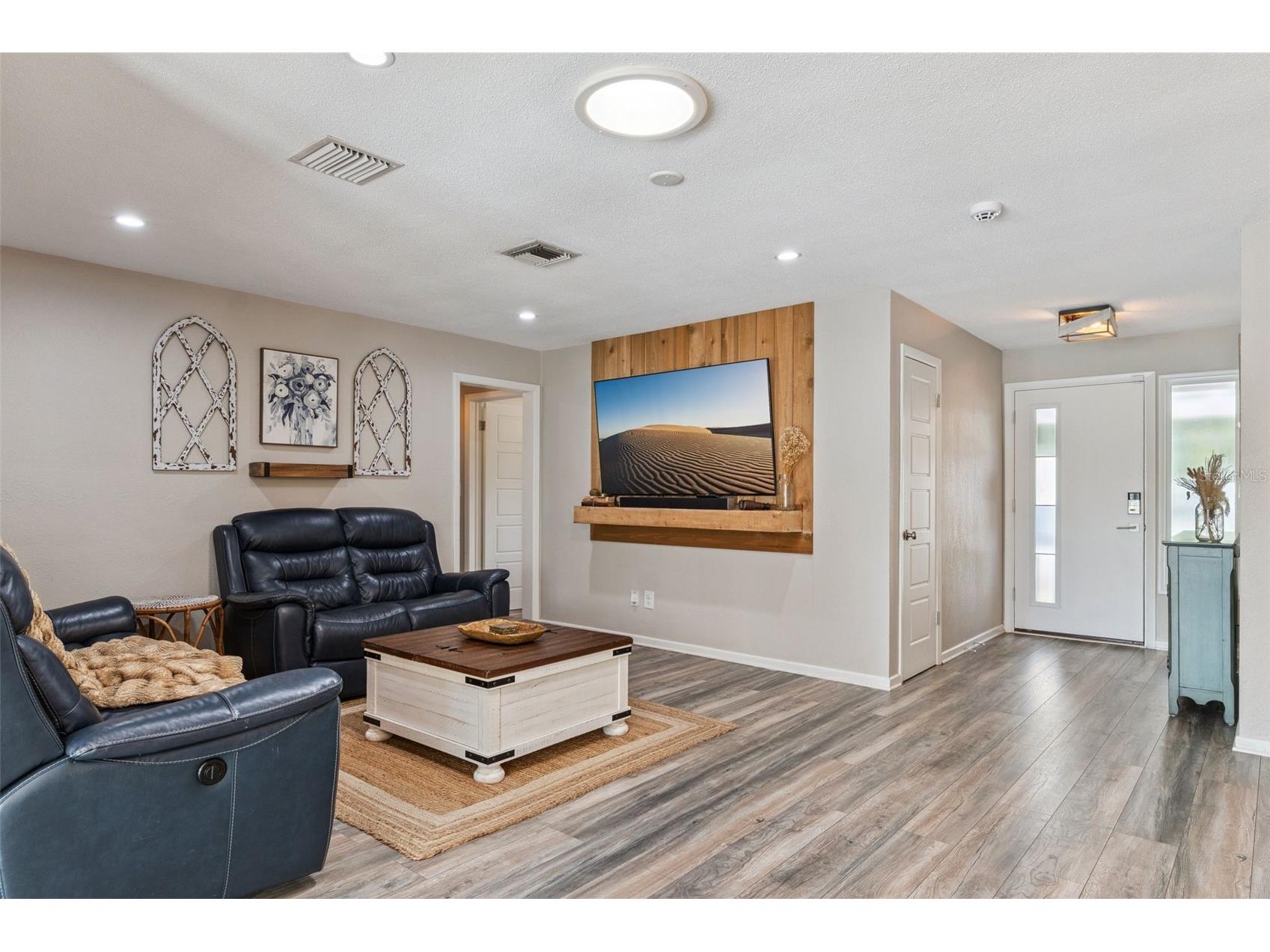 2609 S Crystal Lake Drive Orlando FL 32806 - Bass Lake O6413658 image4