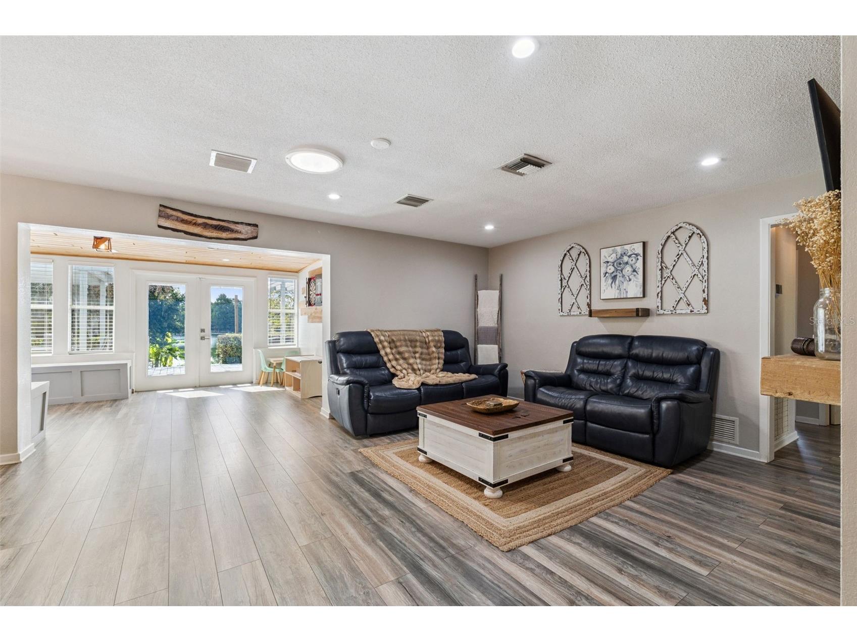2609 S Crystal Lake Drive Orlando FL 32806 - Bass Lake O6413658 image6