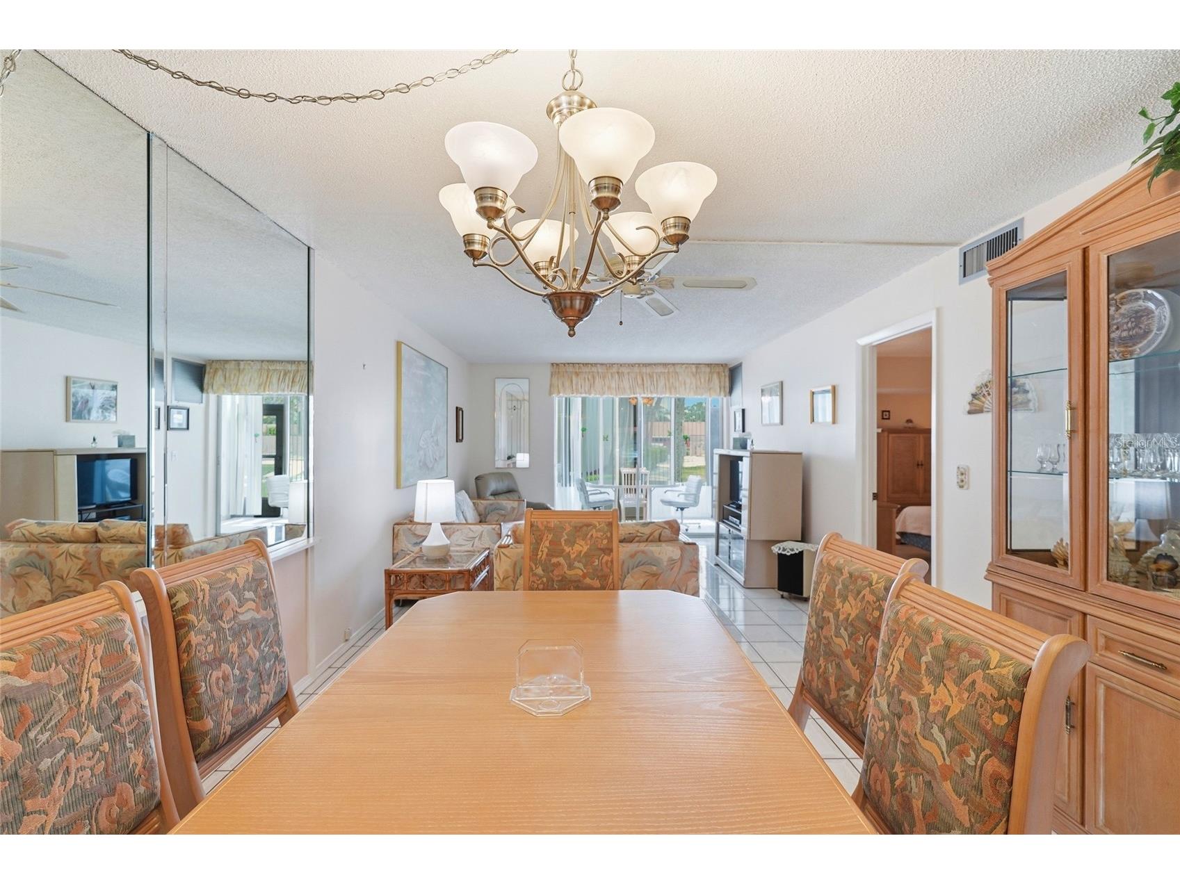 2609 Woodgate Lane #K4 Sarasota FL 34231 N6143915 image9