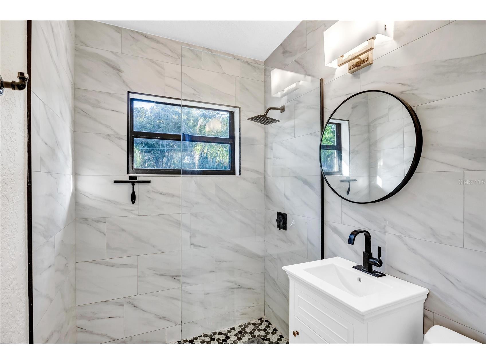 261 1st Street Chuluota FL 32766 OM718397 image14