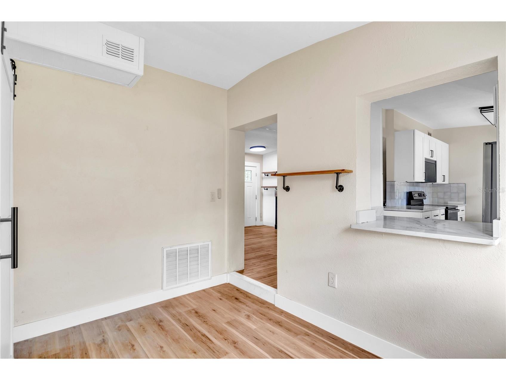 261 1st Street Chuluota FL 32766 OM718397 image17