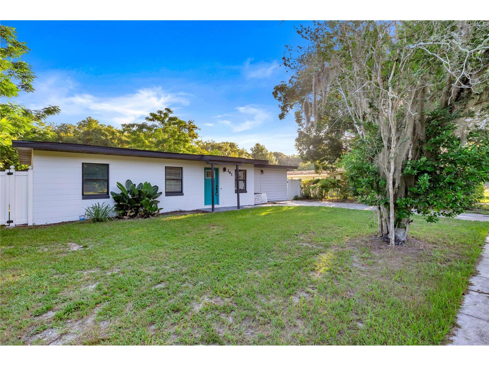261 1st Street Chuluota FL 32766 OM718397 image3