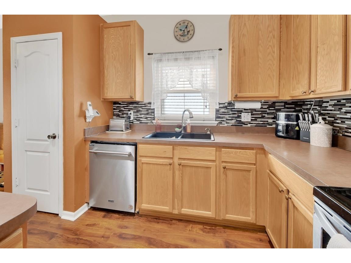 261 Clydesdale Circle Sanford FL 32773 V4942190 image12