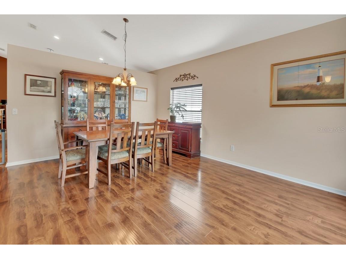 261 Clydesdale Circle Sanford FL 32773 V4942190 image2