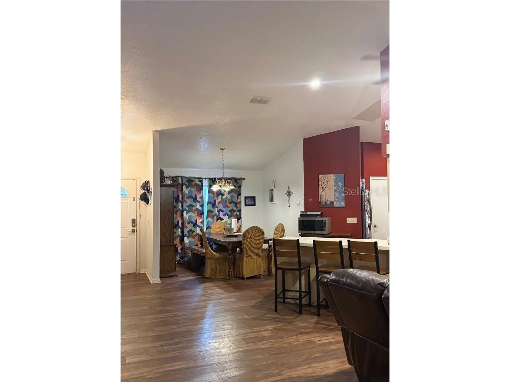 261 E Country Club Drive Williston FL 32696 OM714419 image3