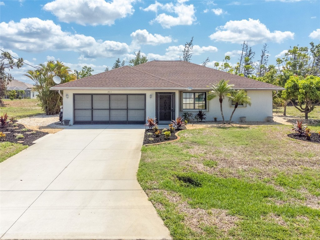 261 Mariner Lane Rotonda West FL 33947 D6130460 image1