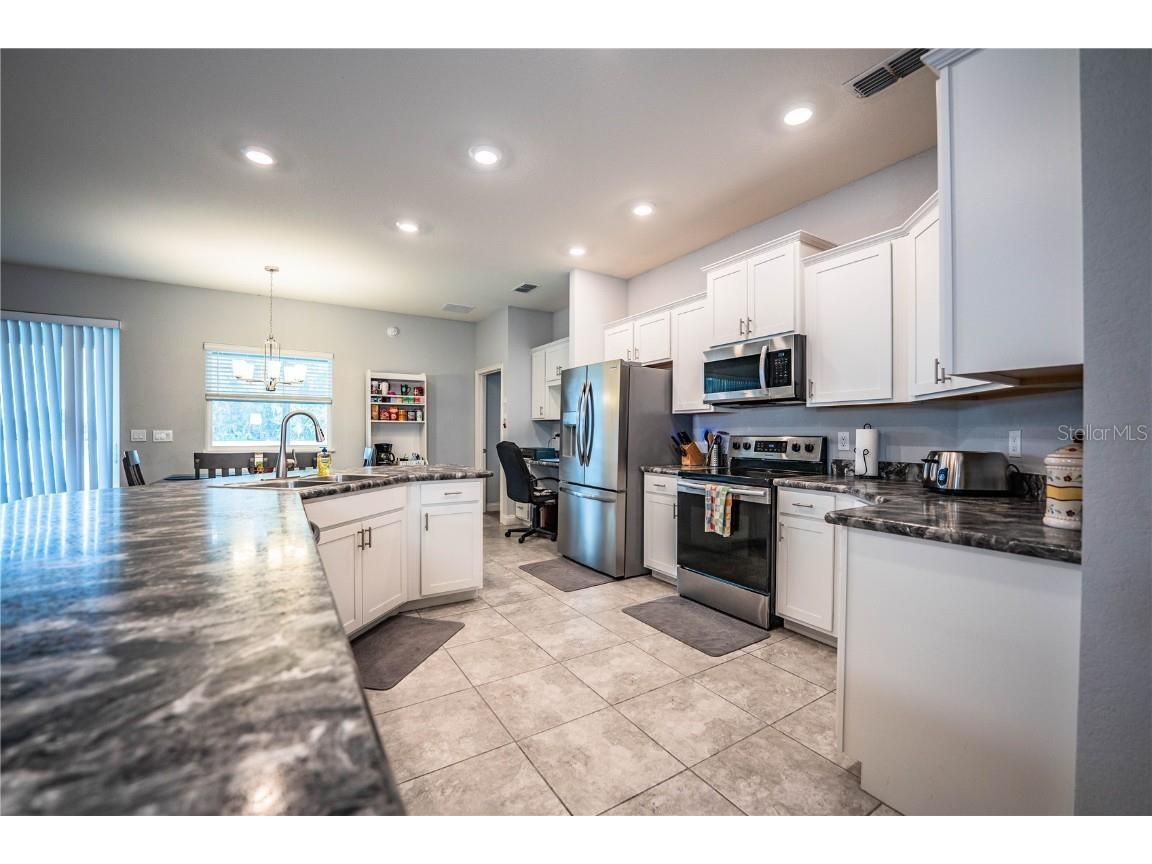 261 Walkers Point Drive Auburndale FL 33823 L4957601 image6