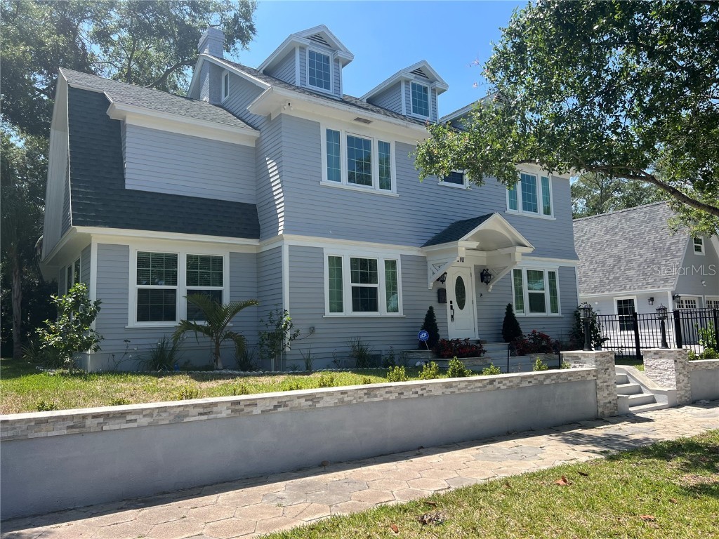 2610 2nd Street N Saint Petersburg FL 33704 U8192288 image1