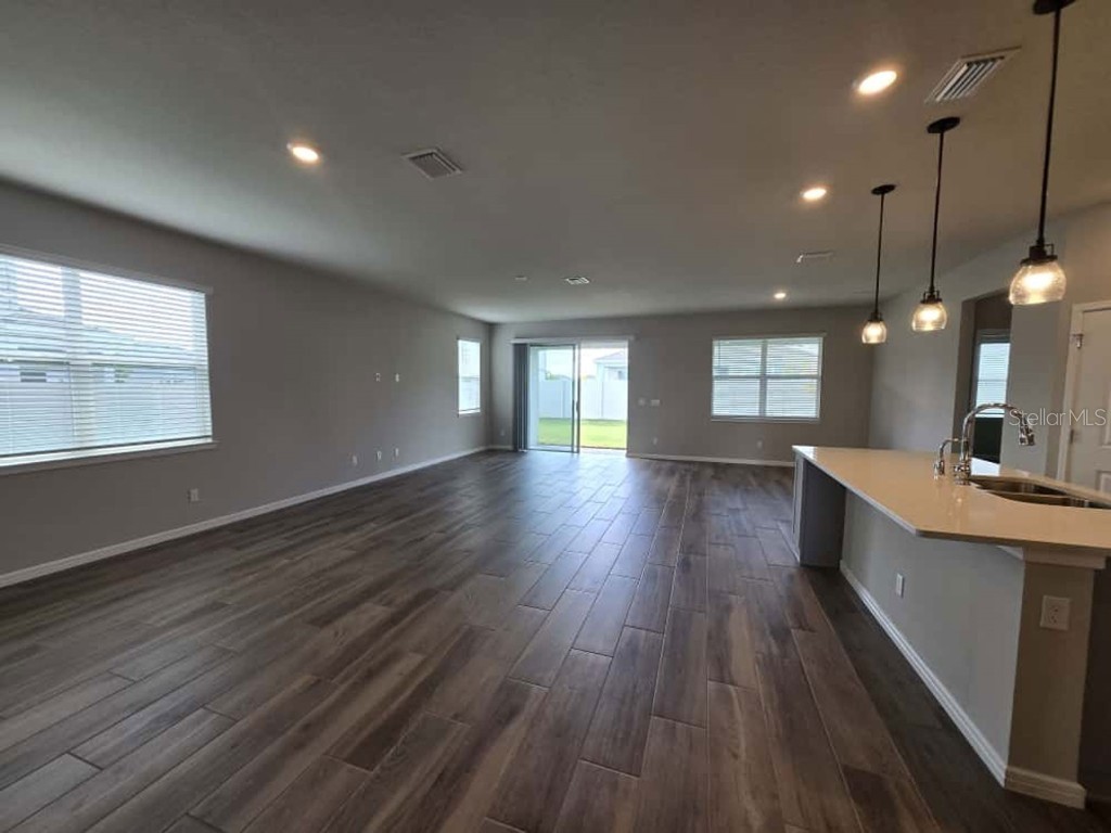 2610 Autumn Peace Drive Kissimmee FL 34744 O6352809 image5