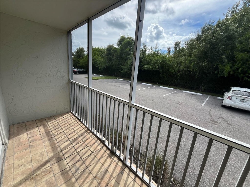 2610 Coconut Bay Ln #715 (1E) Sarasota FL 34237 A4664710 image5