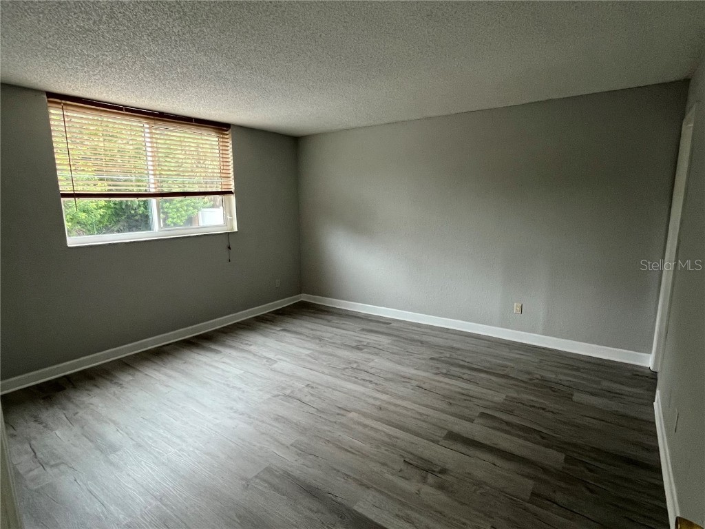 2610 Coconut Bay Ln #715 (1E) Sarasota FL 34237 A4664710 image9