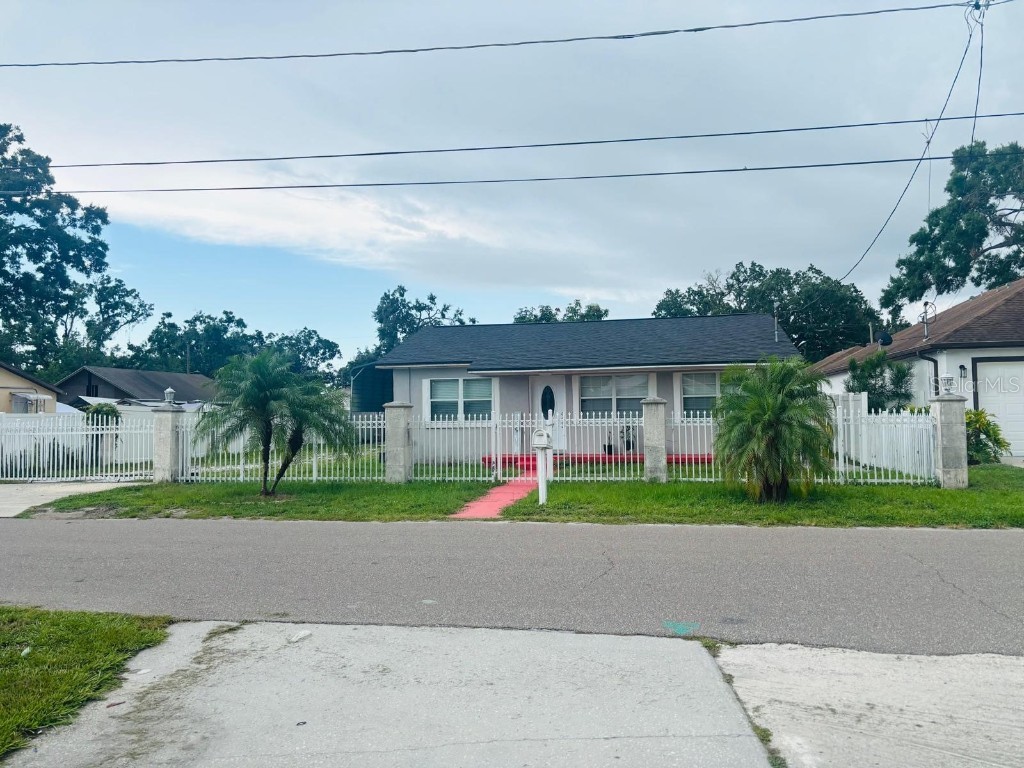 2610 W Powhatan Avenue Tampa FL 33614 TB8395403 image1