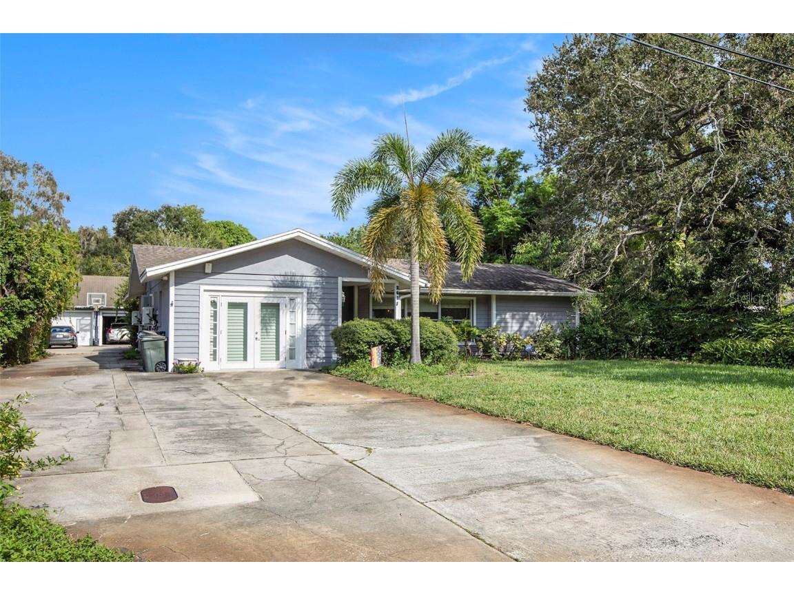 2611 48th Street W Bradenton FL 34209 A4622603 image1