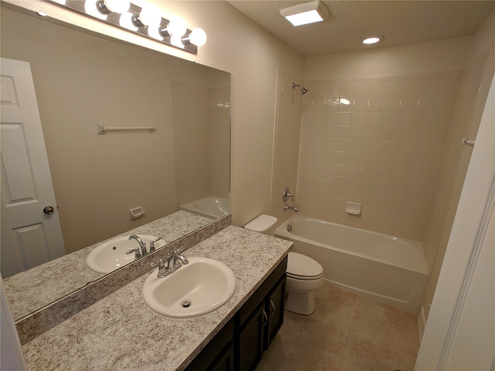 2611 Amati Drive Kissimmee FL 34741 O6410810 image19