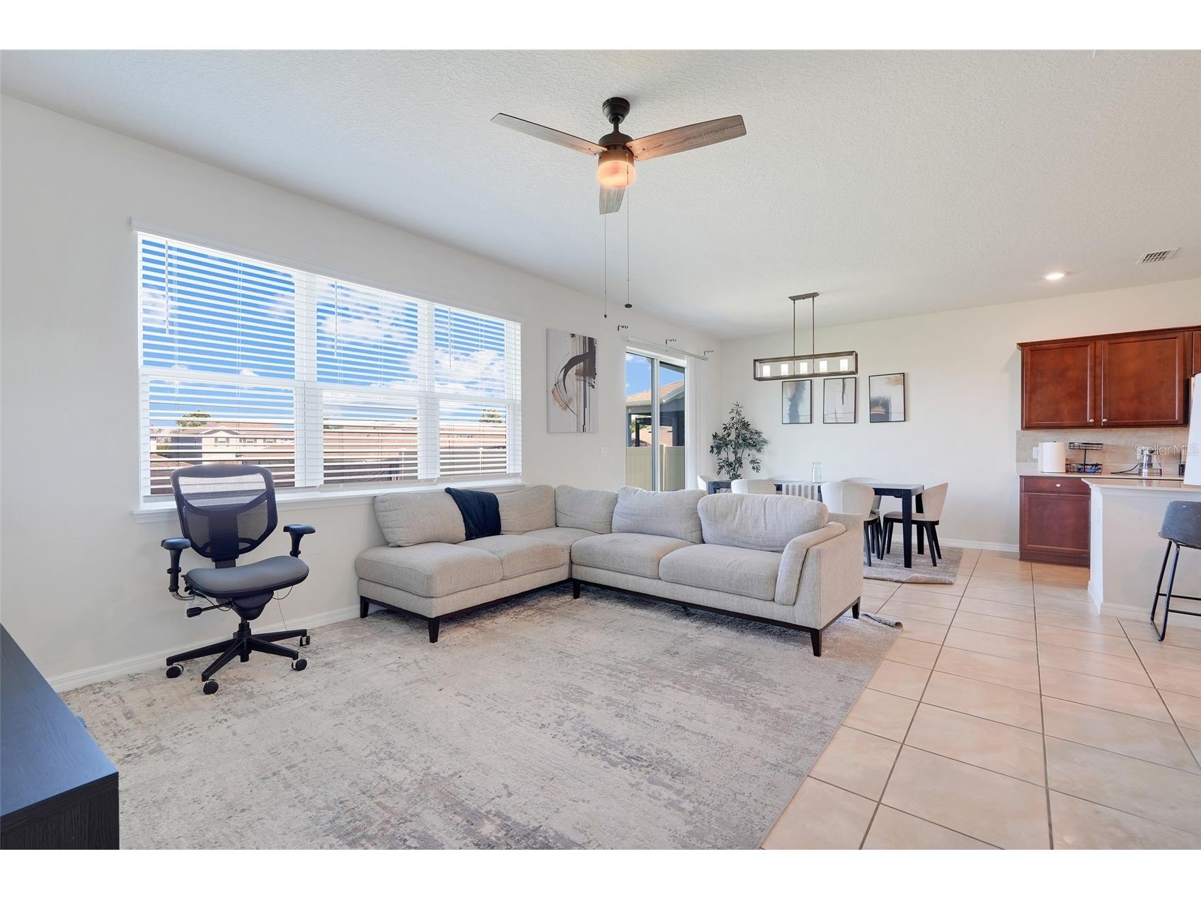 2611 Hilltop Loop Apopka FL 32712 P4938237 image20