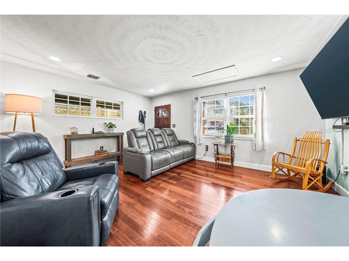 2611 Huntington Avenue Sarasota FL 34232 A4670422 image11