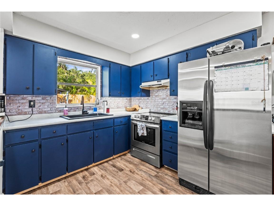 2611 Huntington Avenue Sarasota FL 34232 A4670422 image17