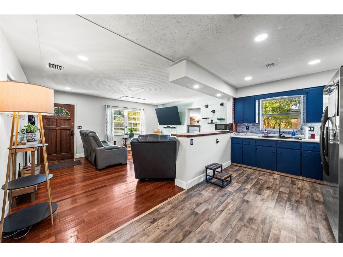 2611 Huntington Avenue Sarasota FL 34232 A4670422 image19