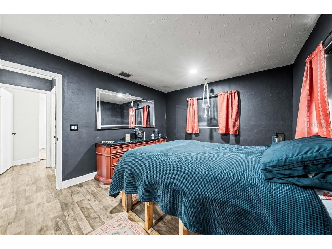 2611 Huntington Avenue Sarasota FL 34232 A4670422 image24