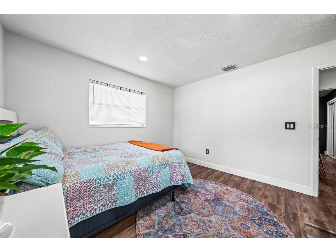 2611 Huntington Avenue Sarasota FL 34232 A4670422 image29