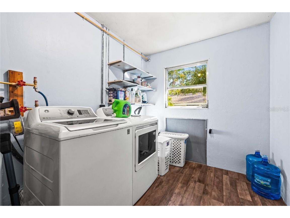 2611 Huntington Avenue Sarasota FL 34232 A4670422 image30